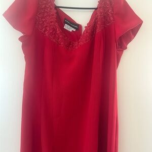 Donna Morgan Scarlet Dress with Lace Accents